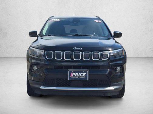 Diamond Black Crystal Pearlcoat 2022 Jeep Compass Limited