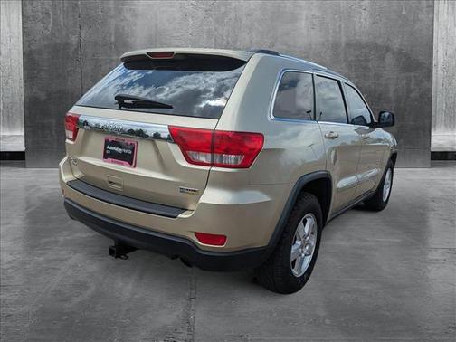 2011 Jeep Grand Cherokee Laredo