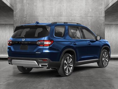 2025 Honda Pilot Touring 8-Passenger