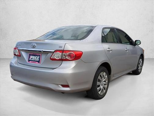 2013 Toyota Corolla LE