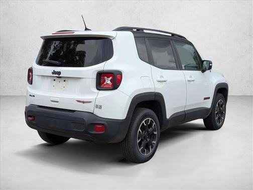 Alpine White Clearcoat 2023 Jeep Renegade Trailhawk