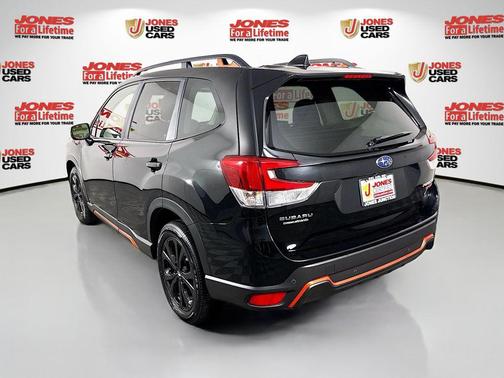 Crystal Black Silica 2024 Subaru Forester Sport