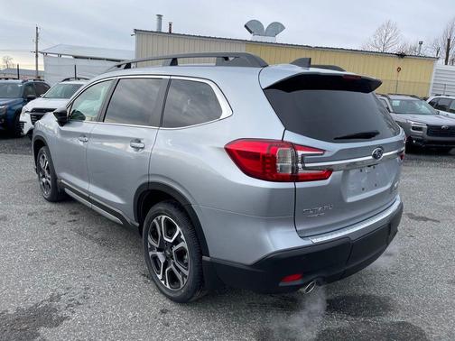 Silver Metallic 2026 Subaru Ascent Limited 7-Passenger