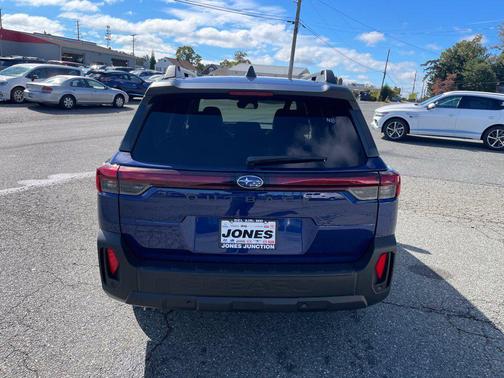 Sapphire Blue Pearl 2026 Subaru Outback Limited