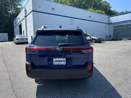 Sapphire Blue Pearl 2026 Subaru Outback Premium