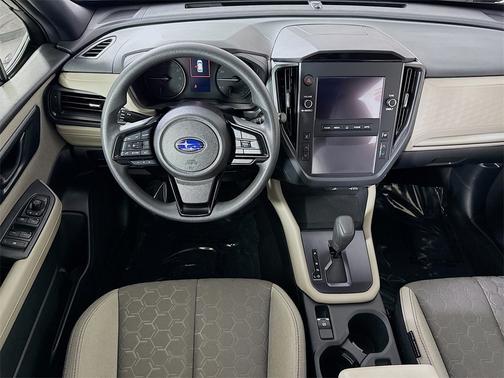 2025 Subaru Forester Base