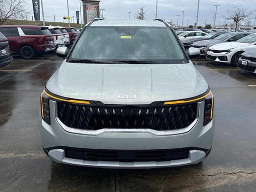 2026 Kia Carnival Hybrid EX