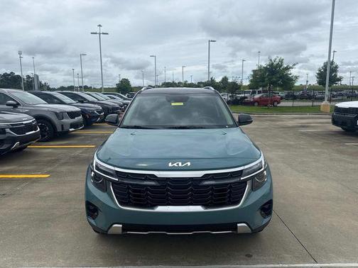 Blue 2026 Kia Seltos S