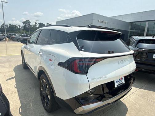 Snow White 2026 Kia Sportage Hybrid SX-Prestige