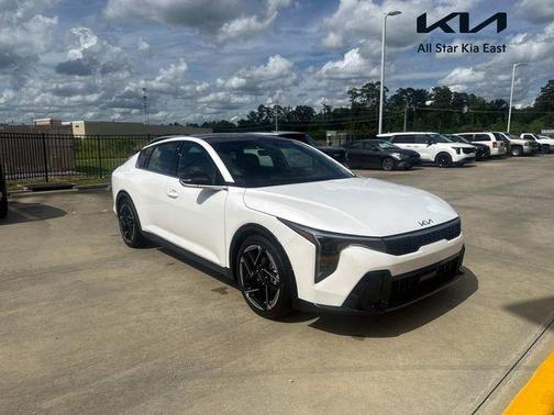 Snow White 2026 Kia K4 GT-Line