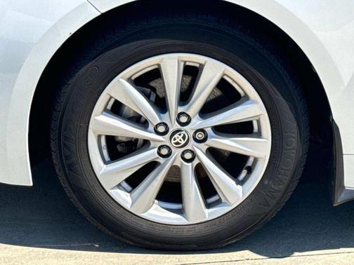 Wind Chill Pearl 2023 Toyota Corolla SE