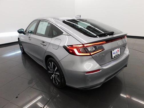 2022 Honda Civic EX-L