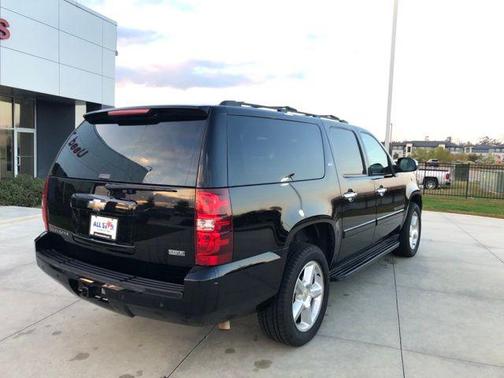 2008 Chevrolet Suburban 1500 LTZ
