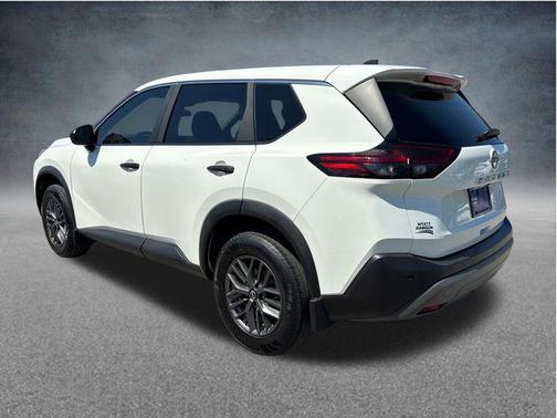 Glacier White 2023 Nissan Rogue S