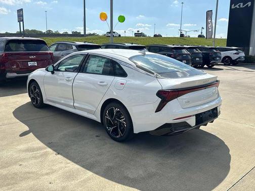 Snow White 2026 Kia K5 GT-Line