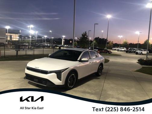 2025 Kia K4 EX