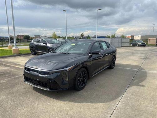 Interstellar Gr 2026 Kia K4 GT-Line Turbo