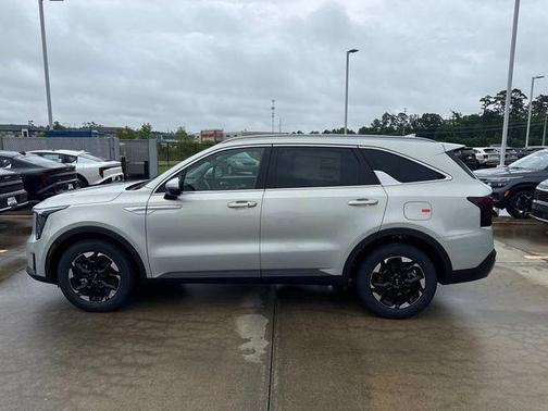 Ivory 2026 Kia Sorento S