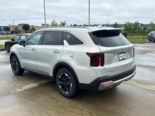 Ivory 2026 Kia Sorento S