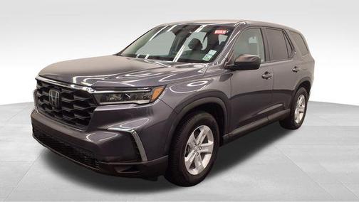 2023 Honda Pilot 2WD LX