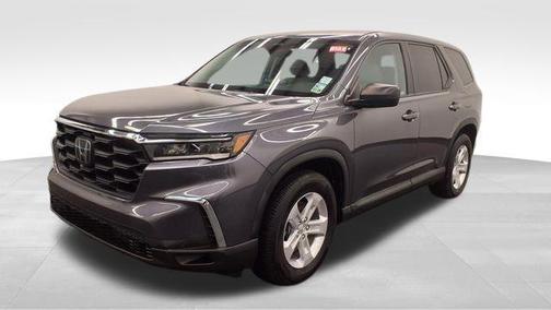 2023 Honda Pilot 2WD LX