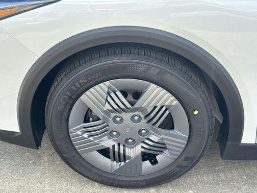 Snow White Pearl 2026 Kia K4 LX