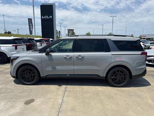 Ceramic White 2026 Kia Carnival SX Prestige