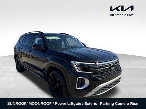 2024 Volkswagen Atlas 2.0T SE w/Technology 4MOTION