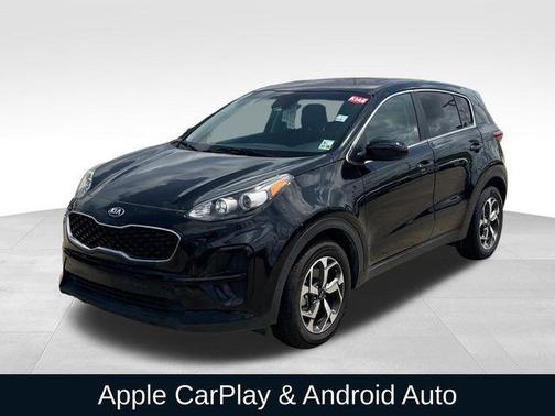 Black Cherry 2022 Kia Sportage LX