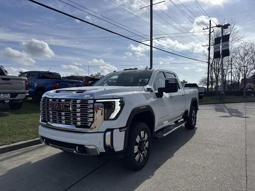 2026 GMC Sierra 2500 Denali