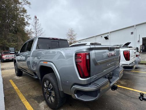 2025 GMC Sierra 3500 Denali