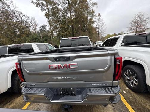 2025 GMC Sierra 3500 Denali