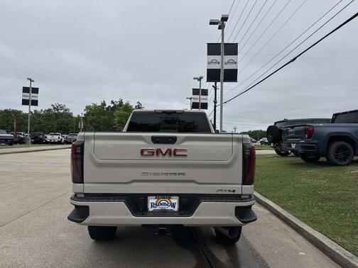 Dune 2026 GMC Sierra 2500 AT4
