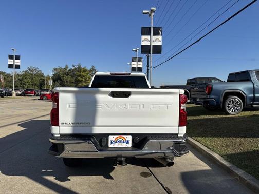 2022 Chevrolet Silverado 2500 WT