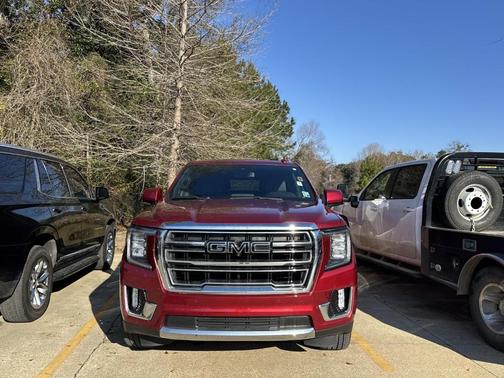 2023 GMC Yukon XL SLT