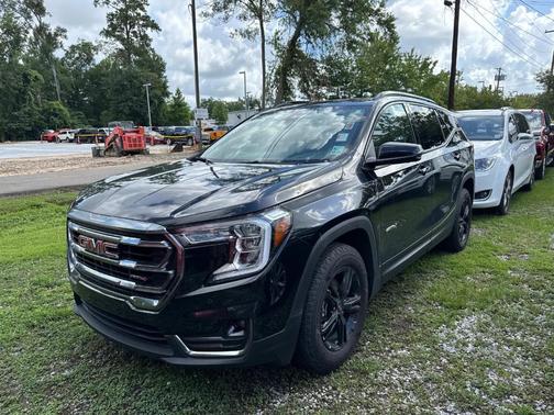 2024 GMC Terrain AT4