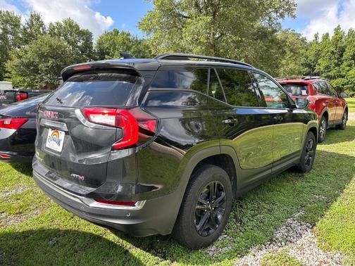 2024 GMC Terrain AT4