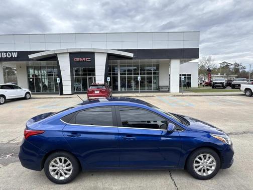 2022 Hyundai Accent SEL