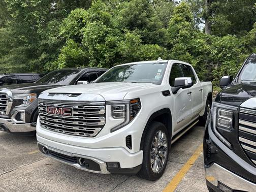 White Frost Tri-Coat 2024 GMC Sierra 1500 Denali