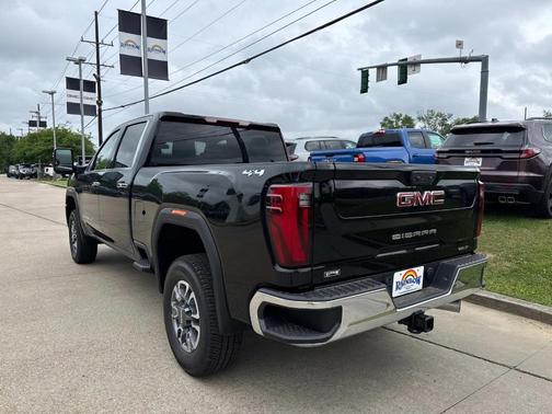 2025 GMC Sierra 2500 SLT