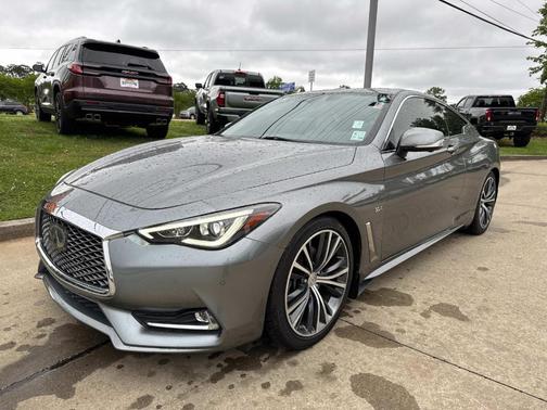 2017 INFINITI Q60 3.0T Premium