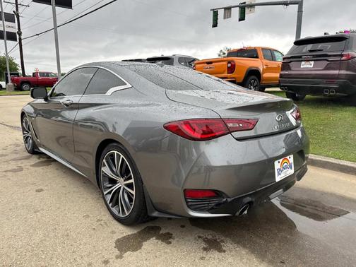 2017 INFINITI Q60 3.0T Premium