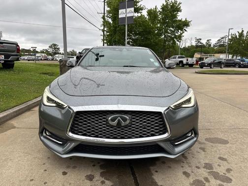 2017 INFINITI Q60 3.0T Premium