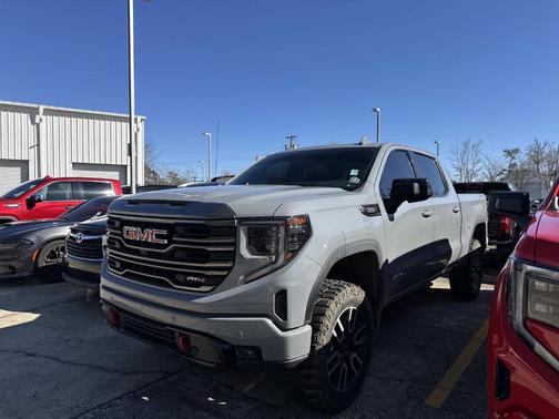 2024 GMC Sierra 1500 AT4