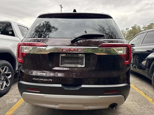 2021 GMC Acadia SLE