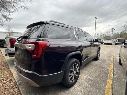 2021 GMC Acadia SLE