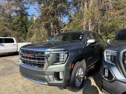 2023 GMC Yukon SLT