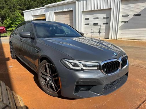 2022 BMW M5 Base