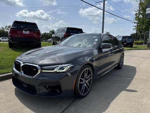2022 BMW M5 Base