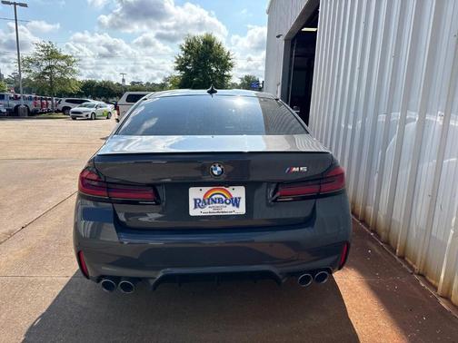 2022 BMW M5 Base